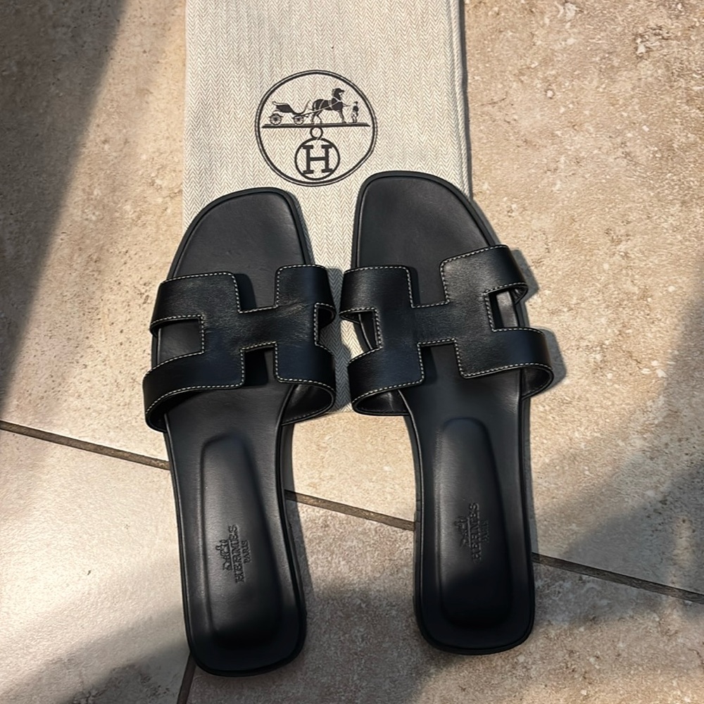 Hermès Black Oran Slide Sandals